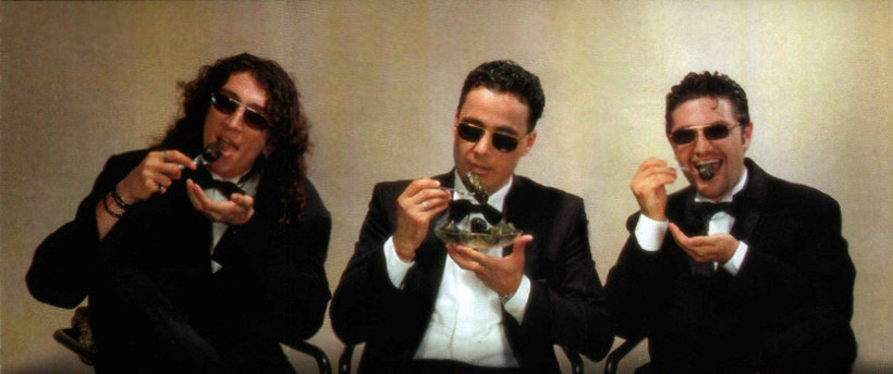 Türkiye'nin en sevilen grubunda şarkıcıydı şimdiki işine bakın - Resim: 4