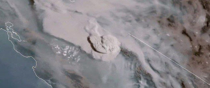 Trump'ın 'büyük felaket' ilan ettiği yangınların uydu görüntüleri yayımlandı - Resim: 1