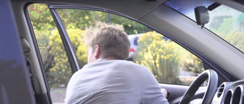 Arabanın kapısını açma şekline bakın nedenini öğrenince siz de yapacaksınız - Resim: 4