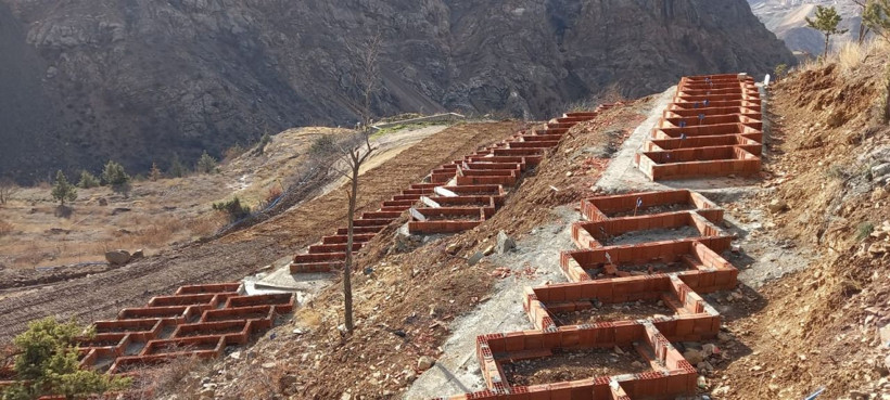 Artvin Yusufeli'de belediye hoparlörlerinden 'mezarlarınızı taşıyın' anonsu - Resim: 3