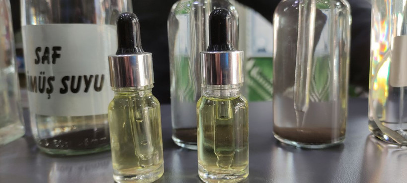 Bursalı esnaf altını toz haline getirip kralların suyunu yaptı - Resim: 2