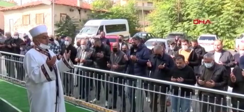 Semra Dinçer'in cenazesinde skandal: Naaşı üstü açık tabutta! Köy muhtarı açıkladı - Resim: 2