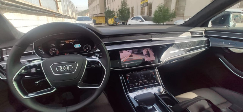 Yurt dışından sahte belgelerle getirdikleri lüks araçları satan suç örgütüne operasyon - Resim: 1