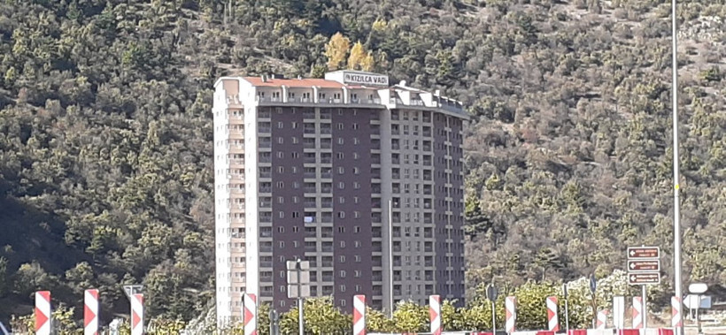 Ankara'da 17 yaşındaki genç kızı devre mülk için otele çağırdılar! Feci şekilde can verdi - Resim: 3