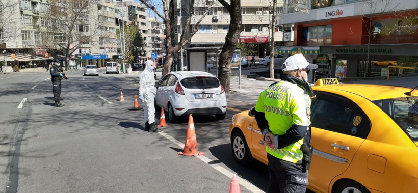 Seyahat yasağı geldi! Hafta içi akşam saat 21:00'den sonra hafta sonu ise tamamen yasak - Resim: 3