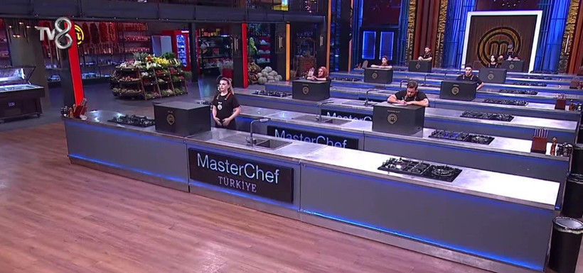 MasterChef'te elenen yarışmacı belli oldu! Adını duyunca gözyaşlarını tutamadı - Resim: 1