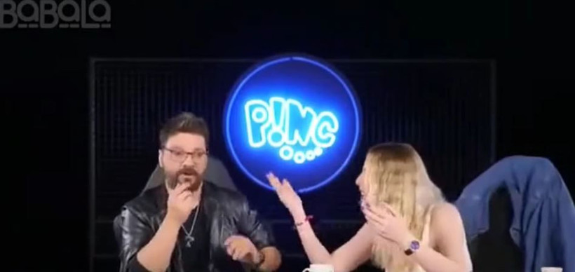 Hande Sarıoğlu'ndan dekolte çıkışı: Bu göğüslerin parasını verdim, istediğim gibi... - Resim: 1