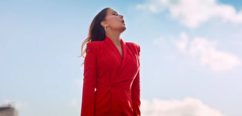 Demet Akalın'dan Ramazan öncesi hocaları çok kızdıracak mesaj: Her sene yeni ayet inmiyor! - Resim: 2