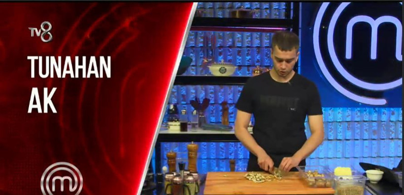MasterChef yarışmacısı Tunahan Ak Mehmet Şef'i delirtti: Oğlum sen... - Resim: 2