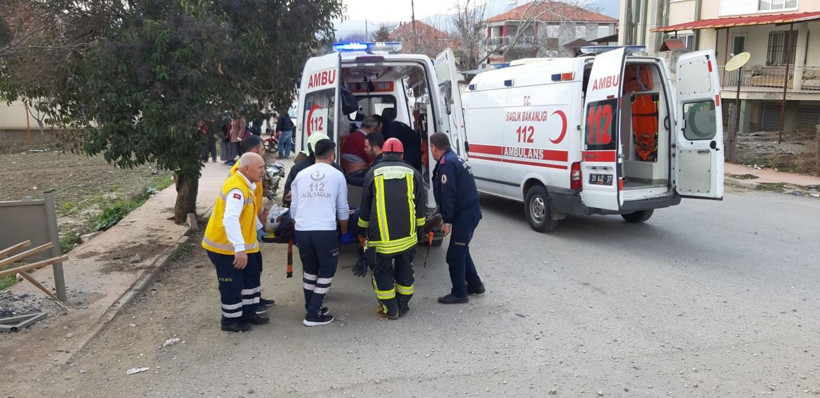 Denizli'de takla atan otomobil tarlaya uçtu: 3 yaralı - Resim: 3