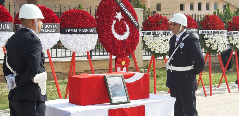 YPG'nin kalleş saldırısında şehit olan biri bebek iki sivilin cenazeleri uğurlandı - Resim: 3