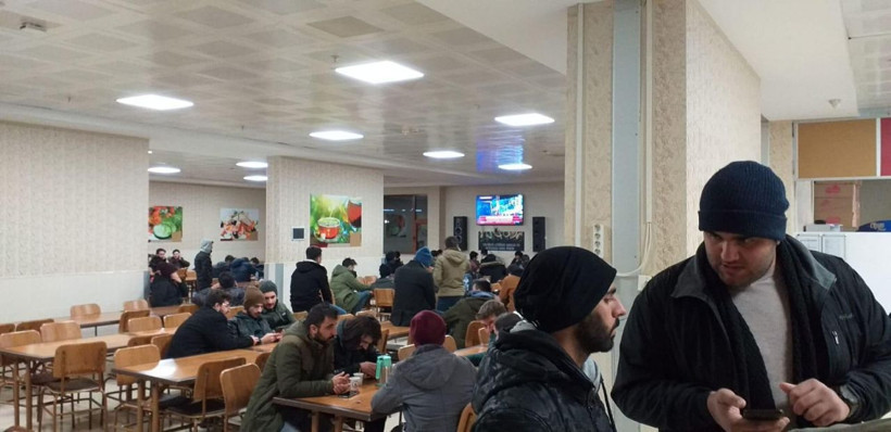 Elazığ'daki deprem sonrası Gençlik ve Spor Bakanlığı seferber oldu - Resim: 3