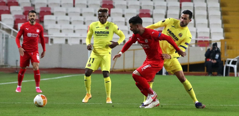 UEFA Avrupa Ligi'nde Villarreal'e kaybeden Sivasspor'un umudu son maça kaldı - Resim: 1