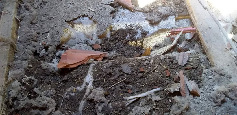 Gökyüzünden düşen buz kütlesi evinin çatısına çakıldı! Gerçek sonradan ortaya çıktı - Resim: 2