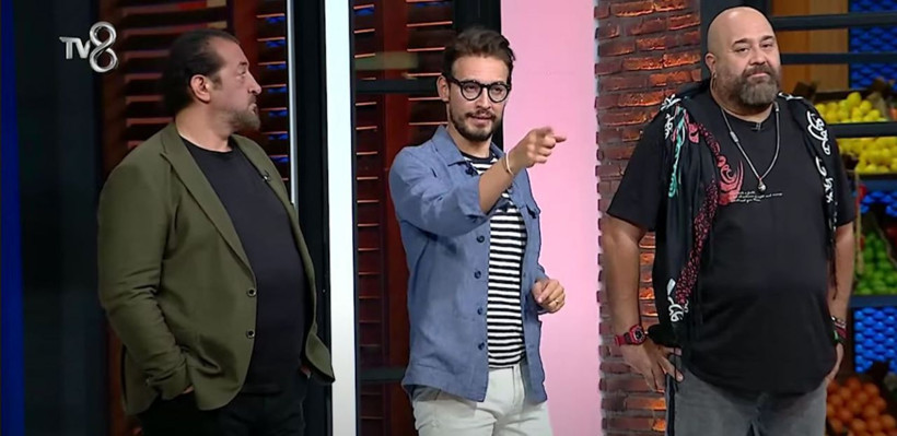Gözyaşları sel oldu! Fark edince tezgahı yumrukladı TV8 Masterchef'te işte kadroya son dahil olan isim... - Resim: 2