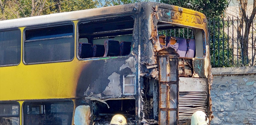 Beyoğlu'nda 40 yolculu İETT otobüsü alev topuna döndü - Resim: 4