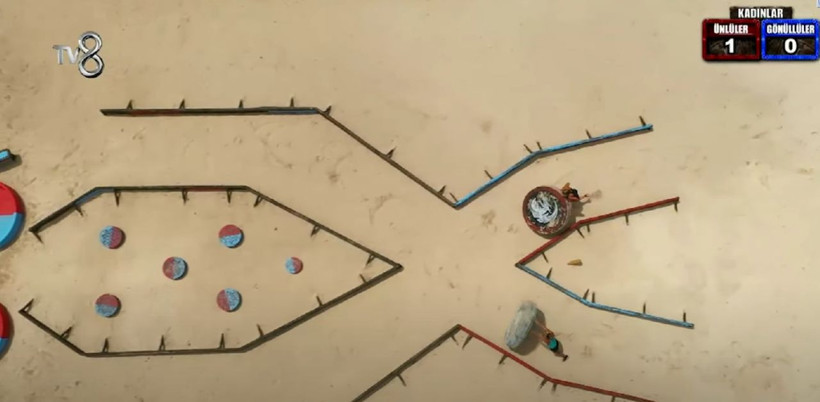 O lafı duyunca sinir küpüne döndü! Ayşe gözyaşlarına boğuldu: Survivor'da eleme adayı bakın kim? - Resim: 3