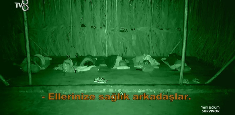 Survivor'da aşk üçgeni Sabriye'den Adem'e olay Berna sorusu! - Resim: 4