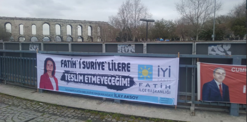 İYİ Parti'nin Fatih adayı İlay Aksoy'un pankartı olay çıkardı - Resim: 1