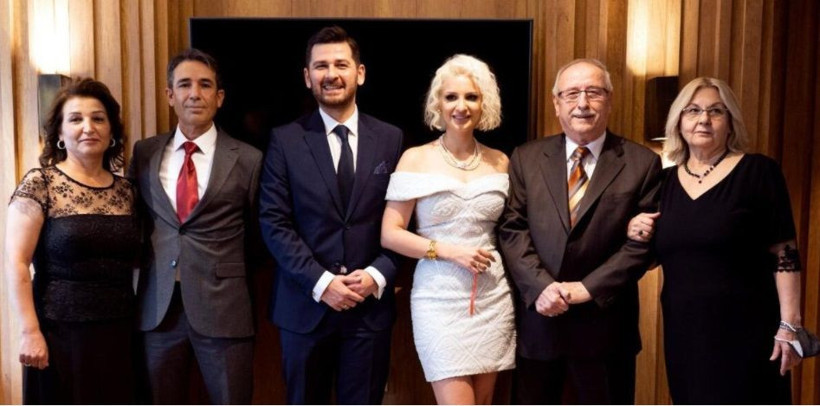 Şarkıcı Gökçe Kırgız, Yılmaz Taner ile evlilik yolunda ilk adımını attı - Resim: 2