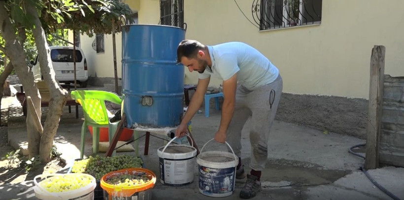 Şırnak'ta kilosu 100 TL'ye satılıyor! 9 kilodan 1 kilo çıkıyor: 5 günde yapılıyor - Resim: 1