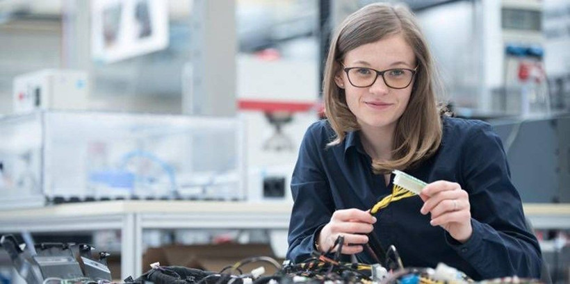 Kylie Jenner zirveyi kaptırmadı Forbes dünyanın en genç milyarderlerini açıkladı - Resim: 1