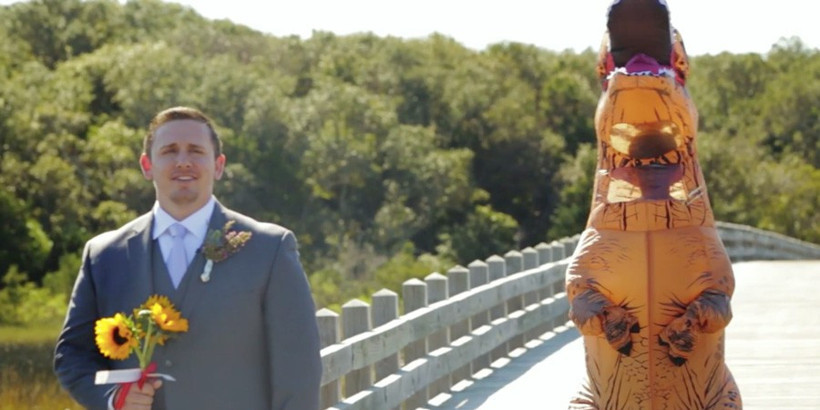 Gelin öyle bir sürpriz yaptı ki! Damat kendini tutamadı - Resim: 2