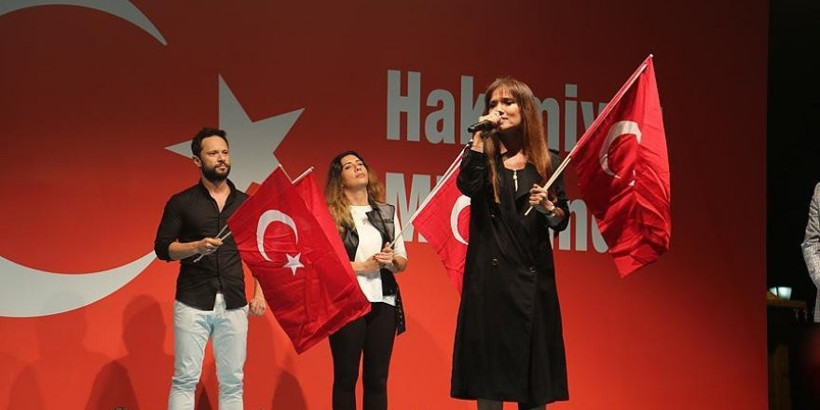 Demet Akalın'dan beklenmedik 15 Temmuz kararı! - Resim: 2