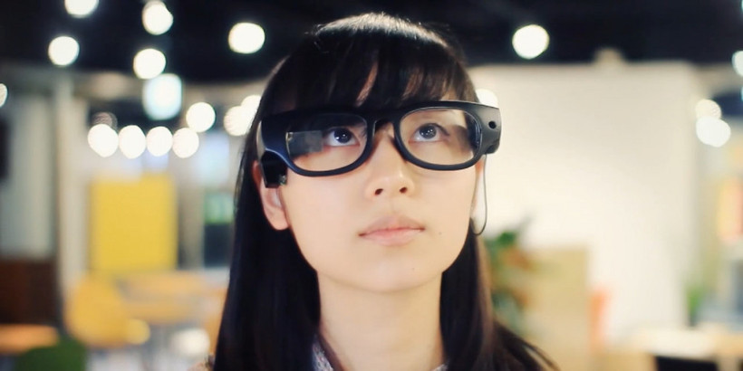 Görme engelliler için gözlük satışa çıktı! - Resim: 2