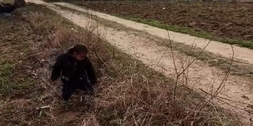 Minik mültecinin umuda yolculuğu yürek sızlattı - Resim: 1