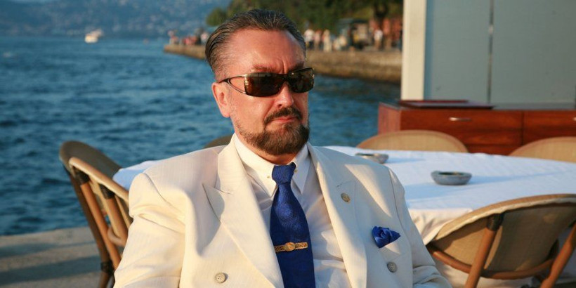 'Cinsellikte olağanüstü bir güce sahibim' diyen Adnan Oktar'dan prezervatif sorusuna dikkat çeken yanıt - Resim: 3