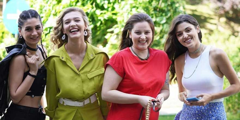 Sen Çal Kapımı yıldızı Melisa Döngel'i babası istismar etmiş! Kardeşi için davalık oldu - Resim: 1