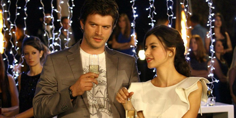 Aşk-ı Memnu yıldızları Beren Saat ve Kıvanç Tatlıtuğ'a rekor ücret! Yeniden bir arada - Resim: 4