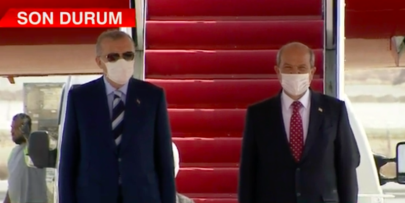Cumhurbaşkanı Erdoğan Kıbrıs'ta coşkuyla karşılandı - Resim: 1