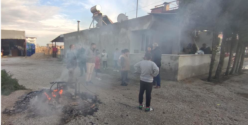 Duyanın ağzı açık kalıyor! Tüyler ürperten olay evlerine giremiyorlar - Resim: 1