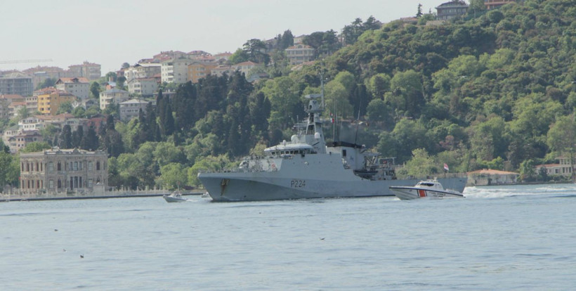 Rus ve İngiliz savaş gemileri 1 saat arayla İstanbul Boğazı'ndan Karadeniz'e açıldı - Resim: 3