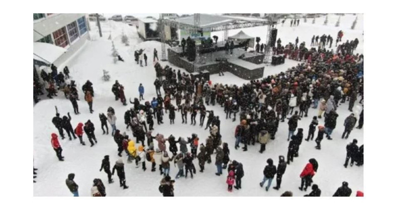 Sivaslıları soğukta bekletip konsere çıkmayan Manuş Baba'dan ilk açıklama! Kendini savundu! - Resim: 4