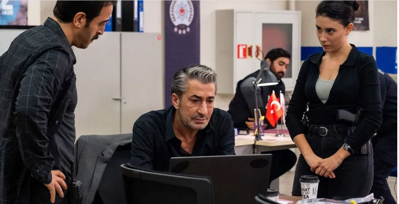 STAR TV 'Sana Söz'ün Ömer'i Erkan Petekkaya'dan kötü haber apar topar hastaneye kaldırıldı - Resim: 1