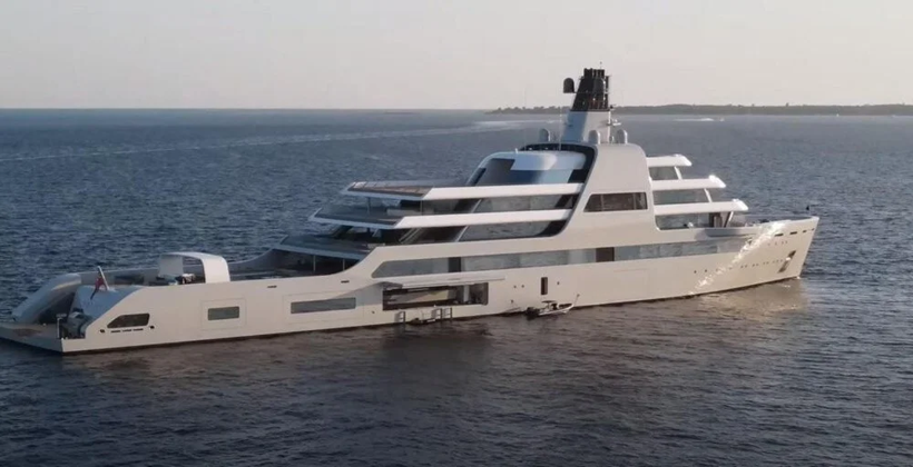 Yaptırımlardan kaçış telaşı başladı! Putin'in dostu Abramovich ultra lüks yatları için harekete geçti - Resim: 2