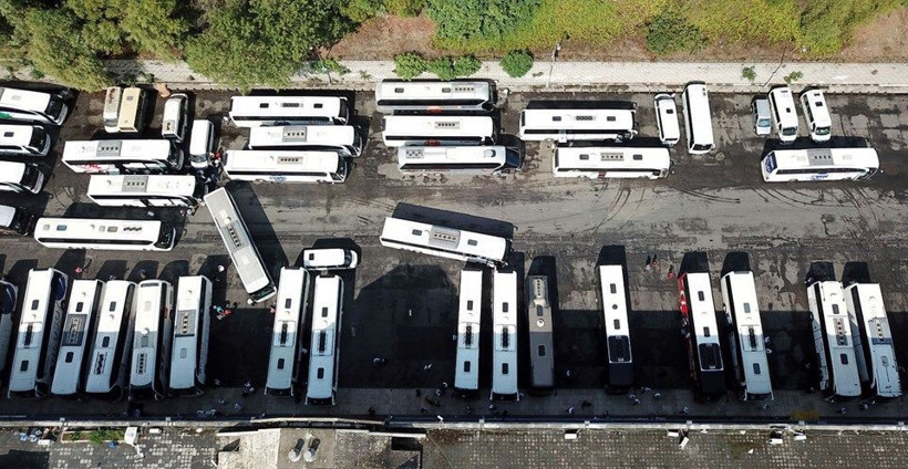 Dönüş yoğunluğu! 15 Temmuz Demokrasi Otogarı'nda trafik kilit - Resim: 3