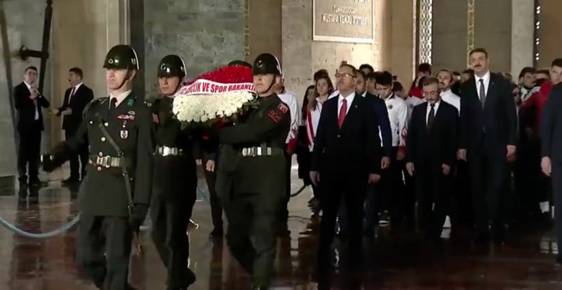 19 Mayıs iki yılın ardından coşkuyla kutlanıyor Anıtkabir'de kalabalık tören - Resim: 3