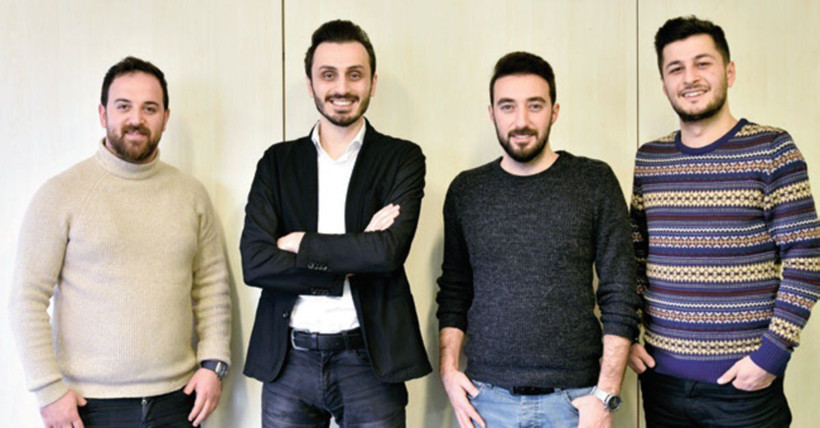 Ünlü şarkıcı haberi duyurdu! 20 bin kişi aynı anda bakın ne yaptı - Resim: 3