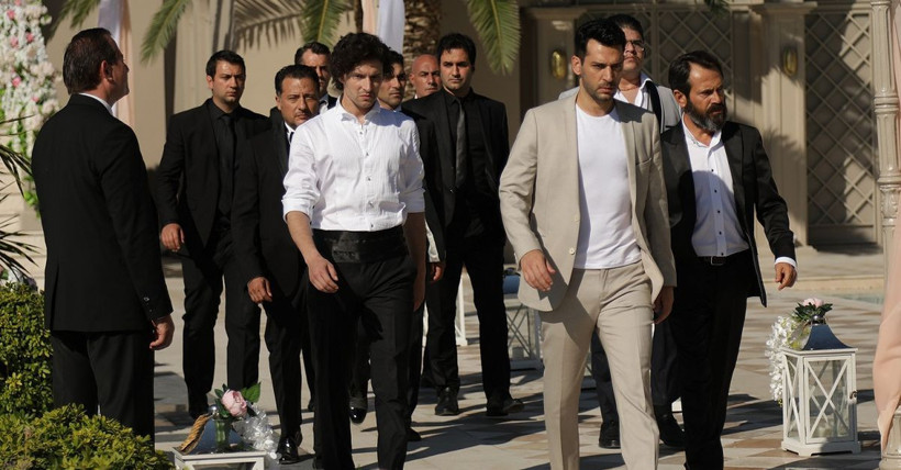 Show TV Ramo setini jandarma bastı ortalık fena karıştı ihbar edildiler - Resim: 4