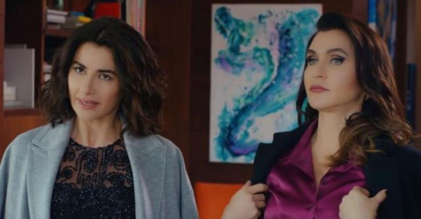 Çukur Yasak Elma Survivor Maraşlı Sefirin Kızı'na fark attı! Zirve bakın kimin - Resim: 3