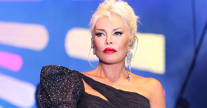 Evine gelen hediyeyle şaştı kaldı! 'Hiç metrobüse binmedim Marmaray'ı çok merak ediyorum' diyen Ajda Pekkan'a sürpriz - Resim: 4