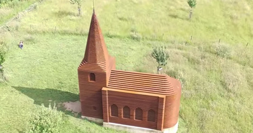 Uzaktan bakınca herkes ev gibi görüyor ama yakından... Şoke olacaksınız! - Resim: 1