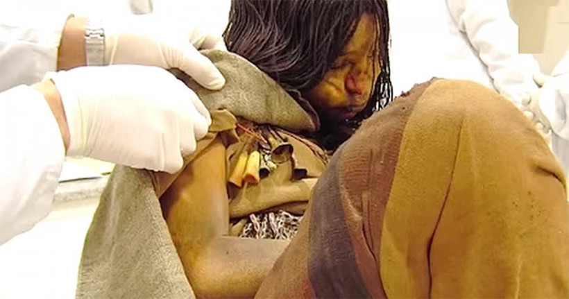 500 yıl önce hayatını kaybeden genç kız mucizelere neden olacak - Resim: 1