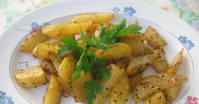 Fırında baharatlı patates tarifi pratik bir atıştırmalık! - Resim: 2