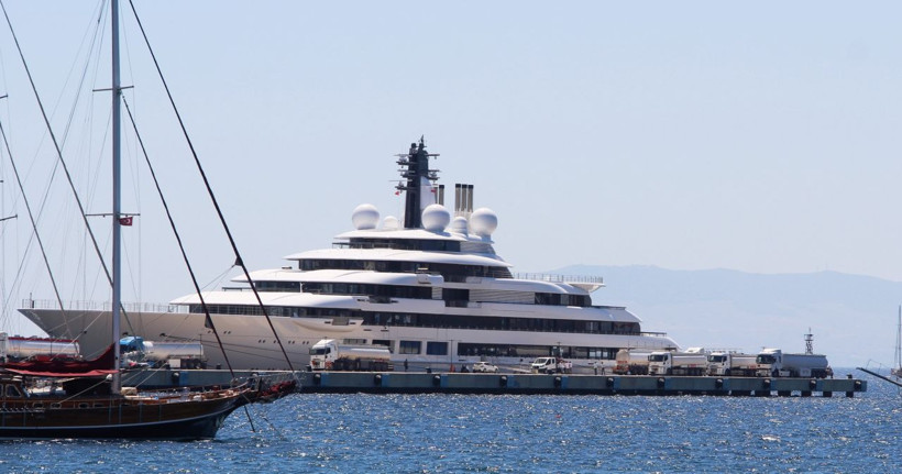 2 milyar dolarlık 'yüzen saray' Bodrum’da! Deposunu 15 tanker ancak doldurabildi - Resim: 3