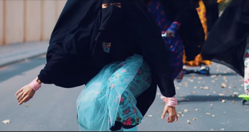 Suudi erkekleri kızdıran klip - Resim: 3